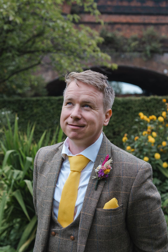 Secret Garden Dried Flower Buttonholes