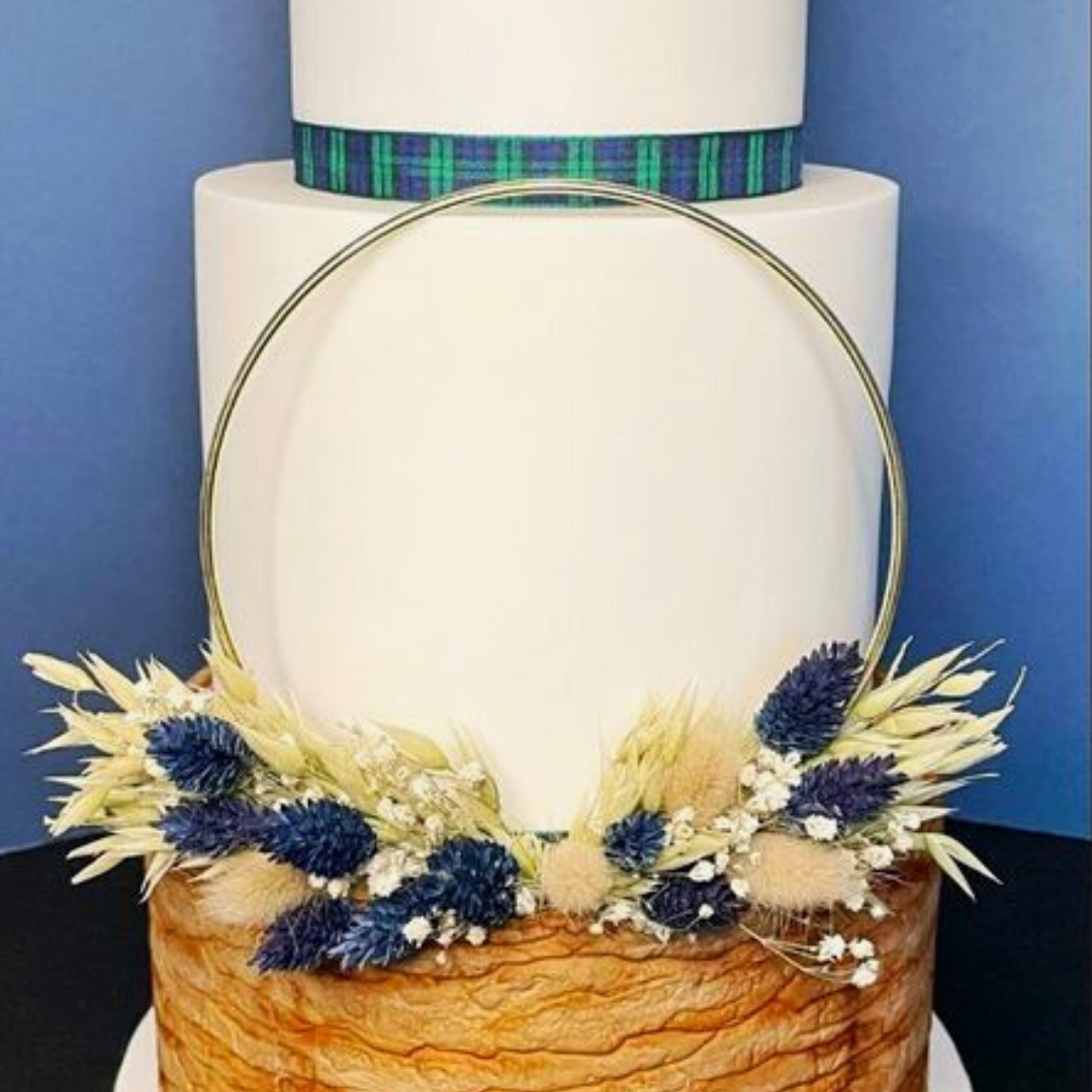 Rustic Dried Flower Cake Hoop - Gold