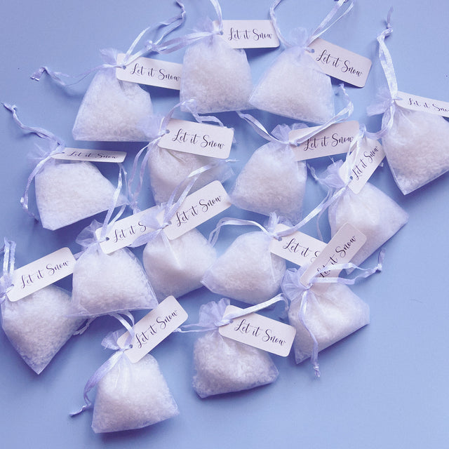 Snow Confetti in Organza Bags - Let it snow