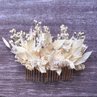 Natural White Dried Flower Hair Comb