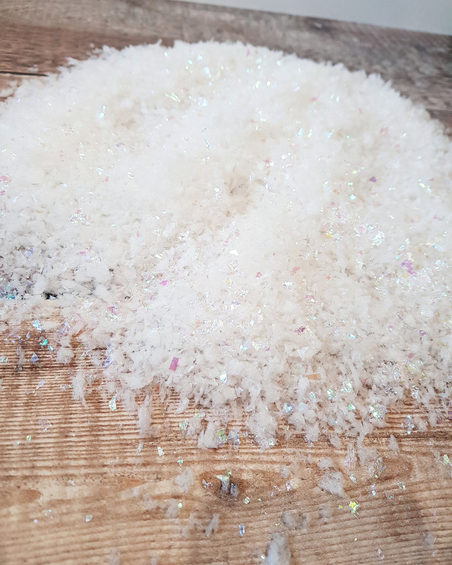 Snow Confetti in Organza Bags - Confetti pack