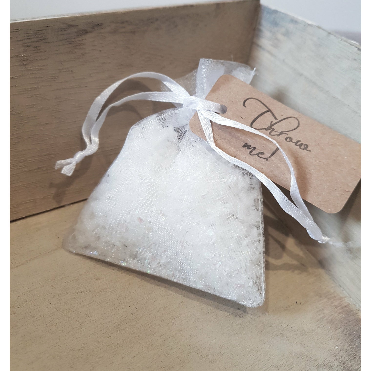 Snow Confetti in Organza Bags